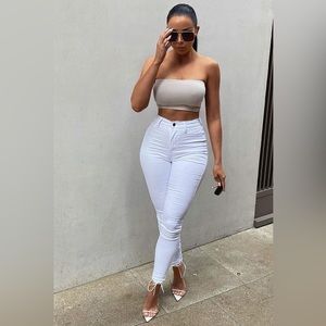 Fashion Nova white skinny high rise jeans with tags